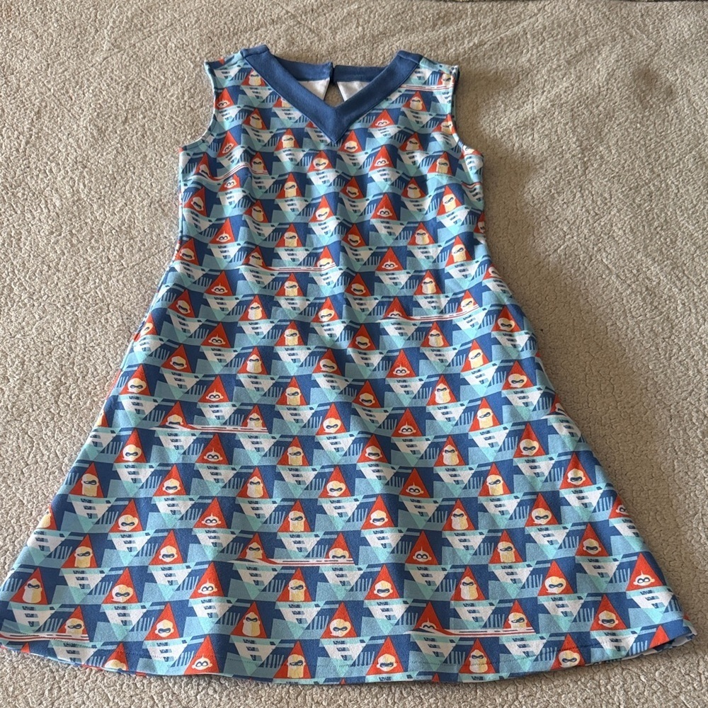 Disney Resorts Incredibles Blue and Orange Geometric Midi Dress Medium